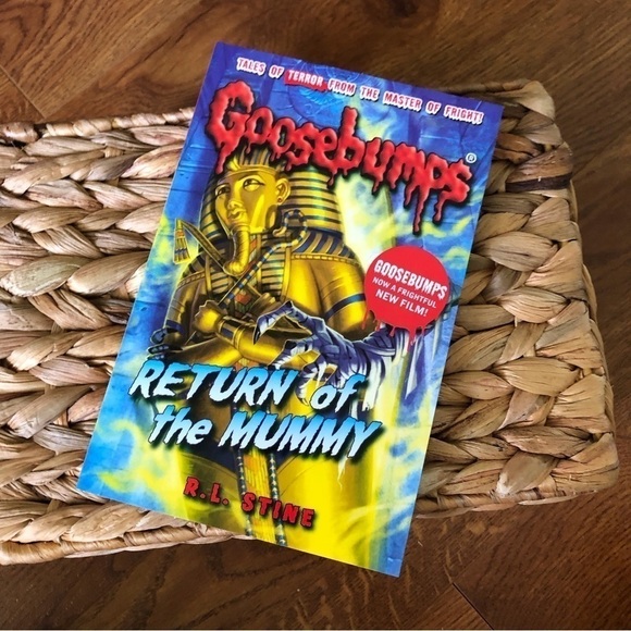 Goosebumps: Return of the Mummy by: R.L. Stine, paperback book - Picture 1 of 5
